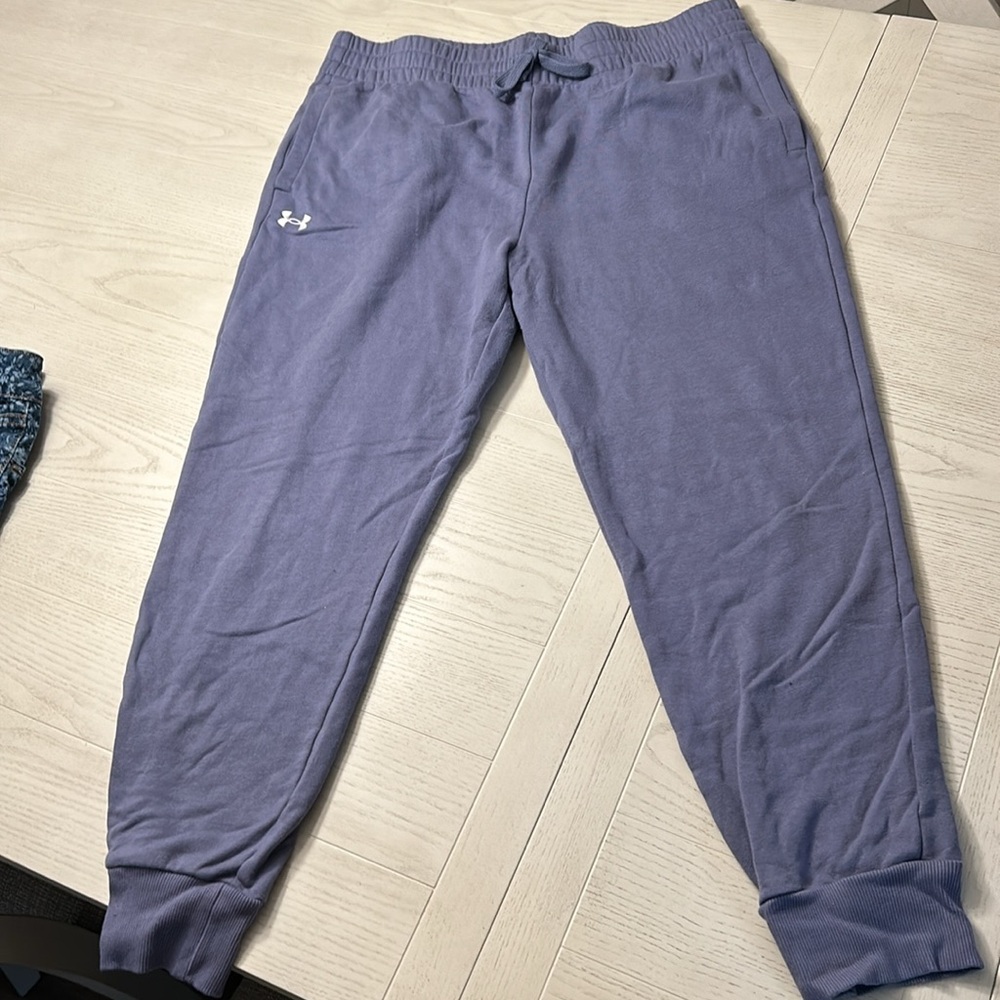 Under armor purple sweat pants - Picture 2 of 2